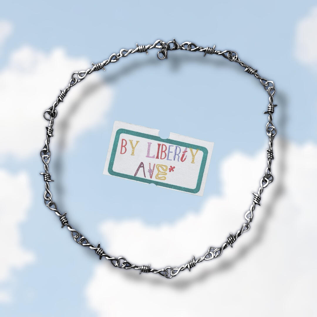 COLLAR DE PÚAS ₲39,000